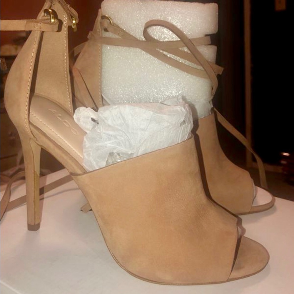 ALDO NUDE HEELS